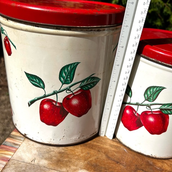 Vintage Decoware Canister Set in Red Apple Design / Set of 3 Decoware Red Canist - Picture 2 of 11